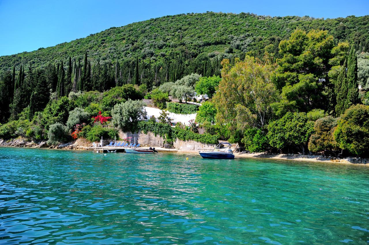 Korakias Skorpidi Geni (Lefkada)