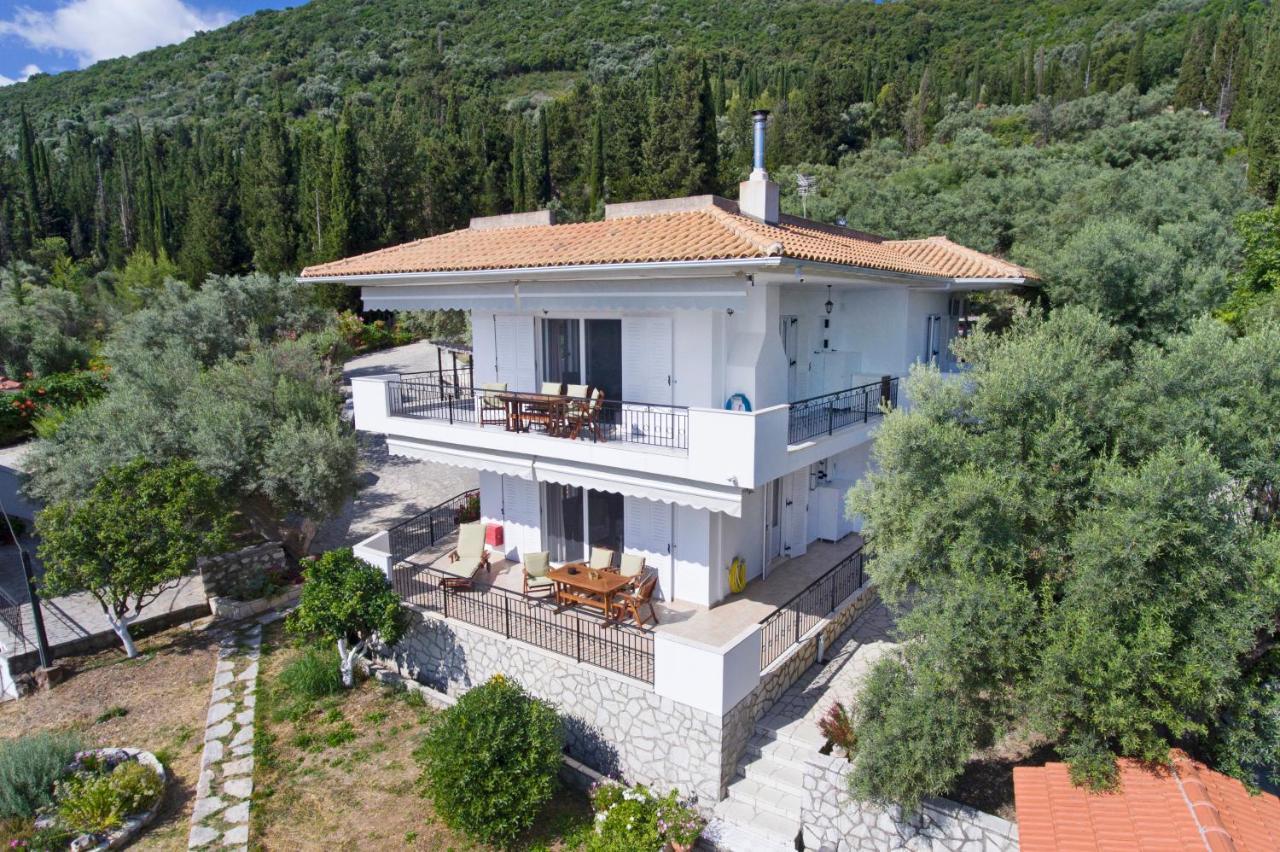 Apartment Korakias Skorpidi Geni (Lefkada)