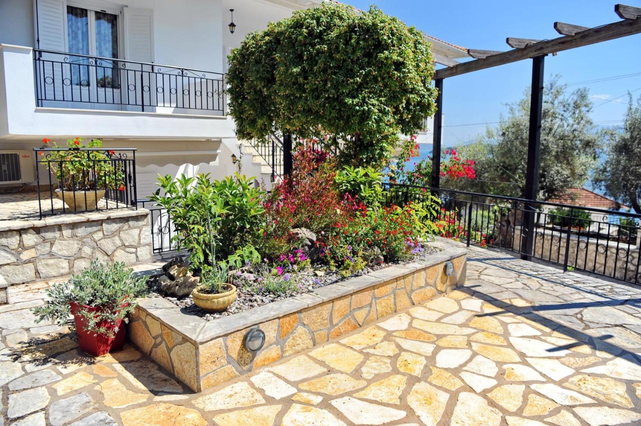 Apartment Korakias Skorpidi *