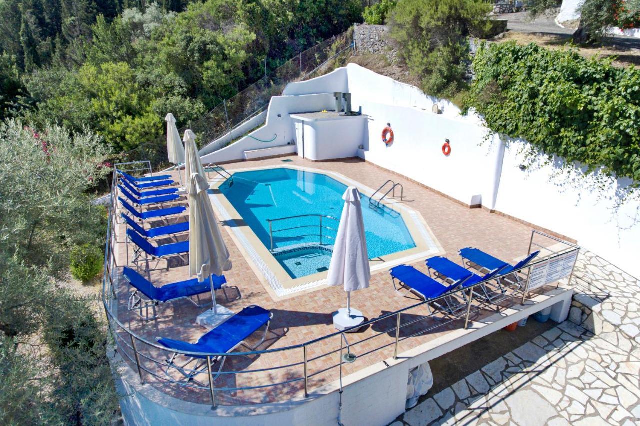 Korakias Skorpidi Apartment Geni (Lefkada)