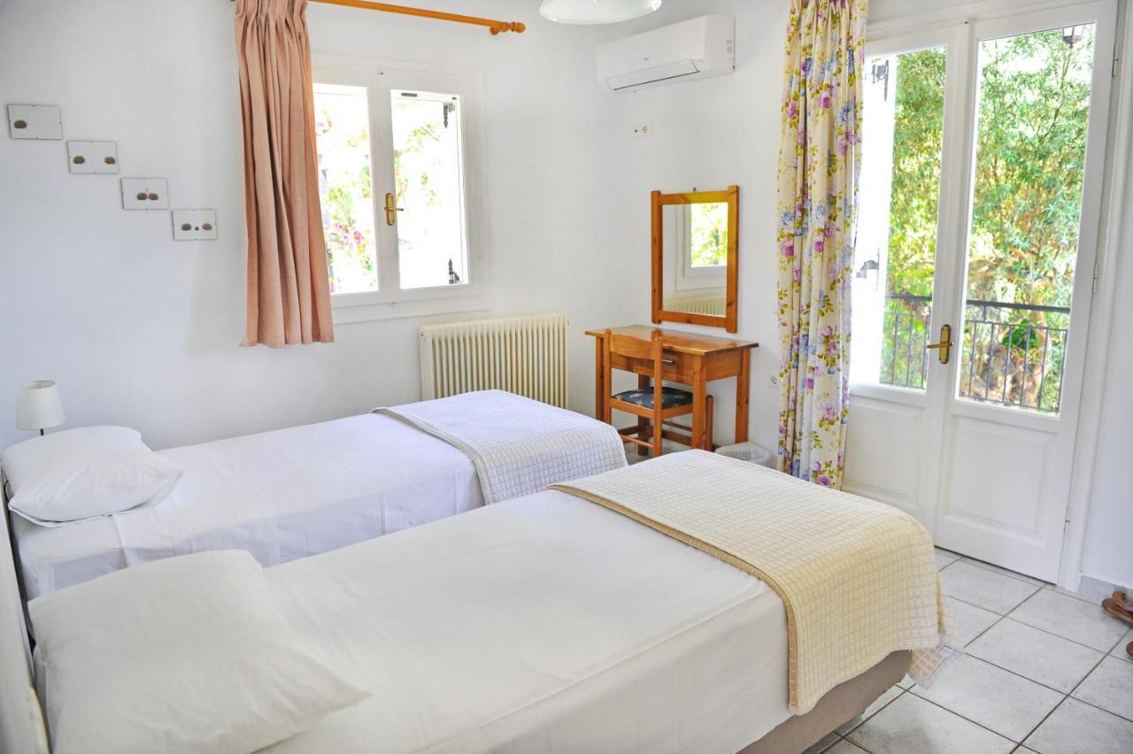 Korakias Skorpidi Apartment *