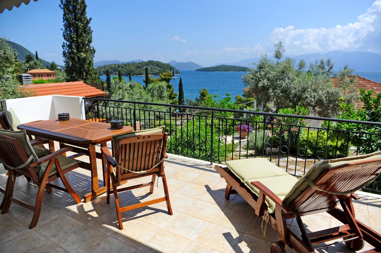 Korakias Skorpidi * Geni (Lefkada)